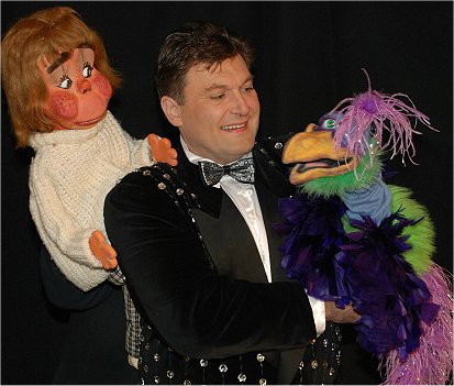 buikspreker te boeken bij www.kwekel-evenementen.nl