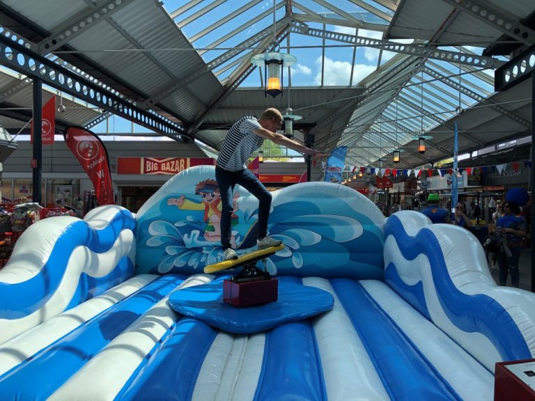 surfsimulator - www.kwekel-evenementen.nl